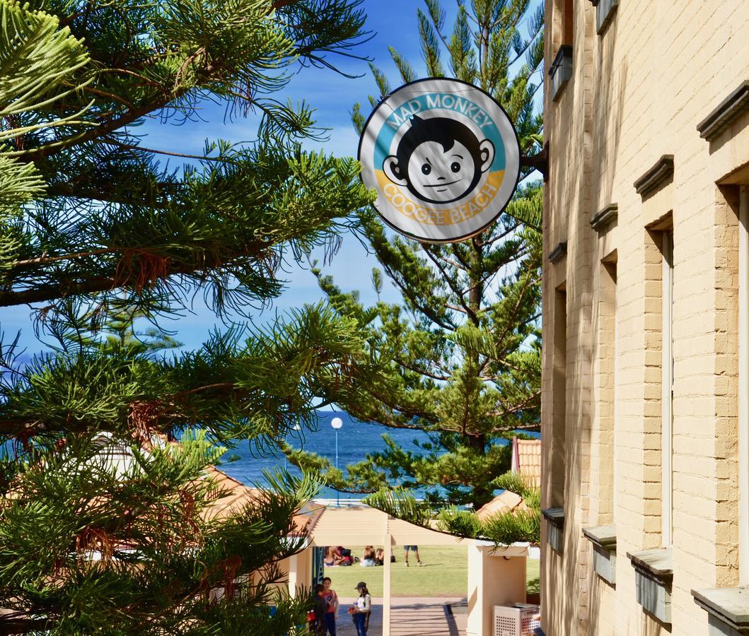 Mad Monkey Hostel Coogee Beach Randwick Екстер'єр фото